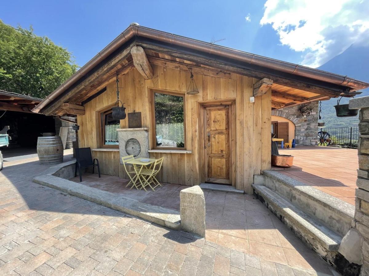 Апартаменты Profumo Di Legno Аоста Экстерьер фото